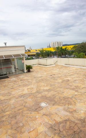Apartamento à venda com 126m², 2 quartos e 1 vagaÁrea comum