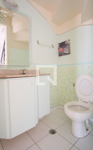 Apartamento à venda com 77m², 2 quartos e 2 vagasLavabo