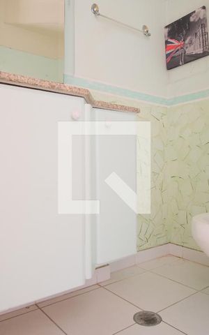 Apartamento à venda com 77m², 2 quartos e 2 vagasLavabo
