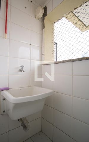 Apartamento à venda com 77m², 2 quartos e 2 vagasÁrea de Serviço