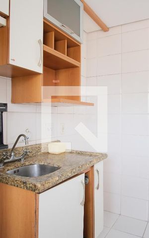 Apartamento à venda com 77m², 2 quartos e 2 vagasCozinha