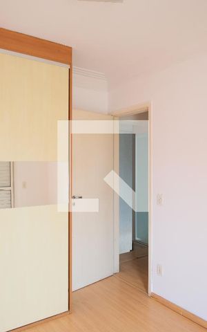 Apartamento à venda com 77m², 2 quartos e 2 vagasSuíte