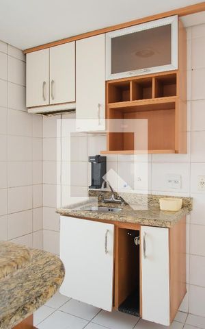 Apartamento à venda com 77m², 2 quartos e 2 vagasCozinha