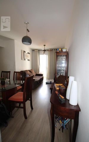 Apartamento à venda com 67m², 2 quartos e 1 vagaSala