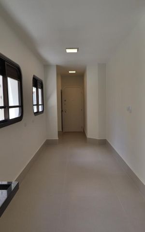 Apartamento à venda com 293m², 4 quartos e 4 vagasÁrea de Serviço