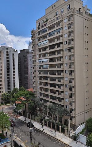 Apartamento à venda com 293m², 4 quartos e 4 vagasVista da Varanda
