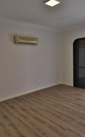 Apartamento à venda com 293m², 4 quartos e 4 vagasSuíte master 