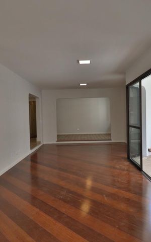 Apartamento à venda com 293m², 4 quartos e 4 vagasSala