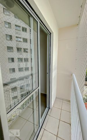 Apartamento à venda com 50m², 2 quartos e 1 vagaVaranda