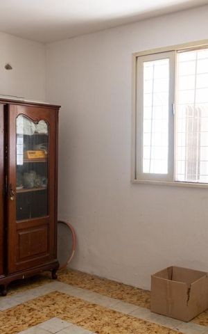 Casa à venda com 1290m², 4 quartos e 3 vagas Casa à venda com 1290m², 4 quartos e 3 vagasQuarto 3