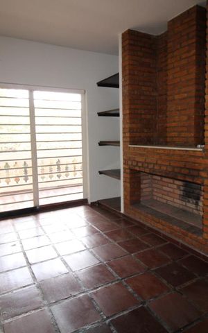 Casa à venda com 287m², 5 quartos e 6 vagasAntesala do Quarto 5