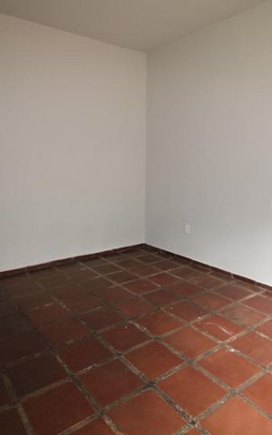 Casa à venda com 287m², 5 quartos e 6 vagasQuarto 2