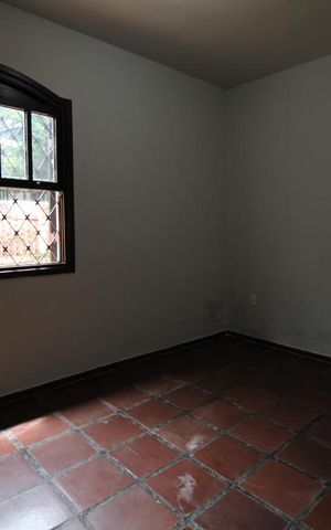 Casa à venda com 287m², 5 quartos e 6 vagasQuarto 3
