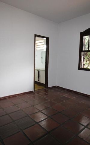 Casa à venda com 287m², 5 quartos e 6 vagasQuarto 5