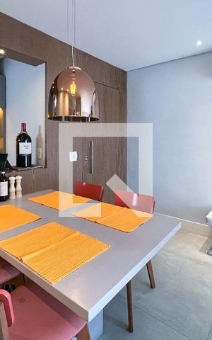 Apartamento à venda com 65m², 2 quartos e 1 vagaSala