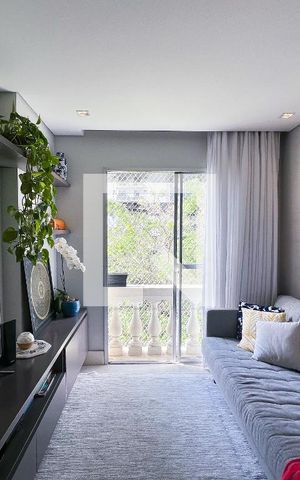 Apartamento à venda com 65m², 2 quartos e 1 vagaSala