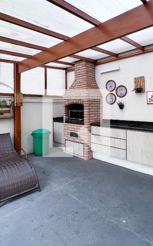 Apartamento à venda com 65m², 2 quartos e 1 vagaChurrasqueira