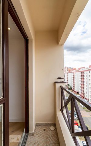 Apartamento para alugar com 64m², 2 quartos e 1 vagaVaranda