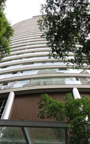 Apartamento para alugar com 74m², 2 quartos e 1 vagaFachada