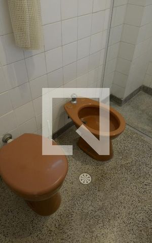 Apartamento à venda com 44m², 1 quarto e sem vagaBanheiro