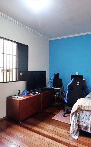 Casa à venda com 181m², 3 quartos e 2 vagasQuarto 3
