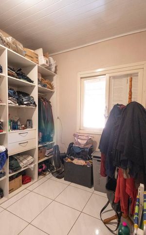 Casa para alugar com 47m², 2 quartos e 2 vagasQuarto 1