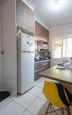Casa para alugar com 47m², 2 quartos e 2 vagasCozinha
