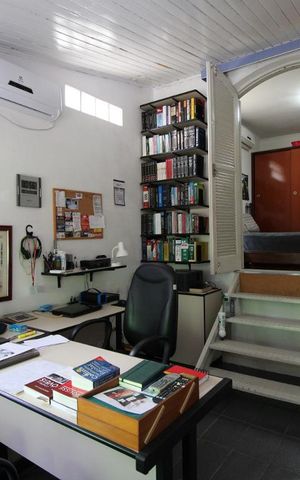 Casa à venda com 96m², 3 quartos e 1 vagaEscritório
