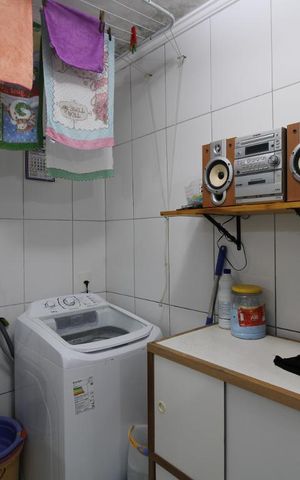 Casa à venda com 96m², 3 quartos e 1 vagaÁrea de Serviço