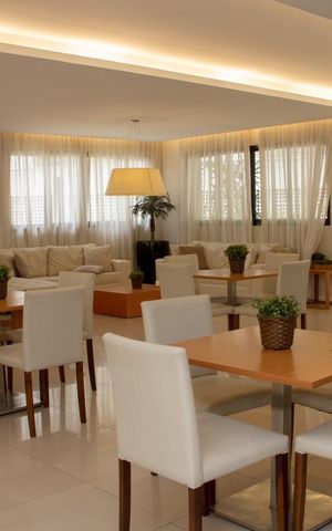 Apartamento para alugar com 64m², 2 quartos e 1 vagaÁrea comum - Salão de festas