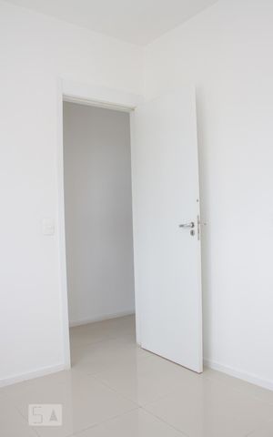 Apartamento para alugar com 64m², 2 quartos e 1 vagaQuarto