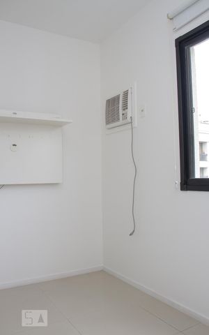Apartamento para alugar com 64m², 2 quartos e 1 vagaSuíte