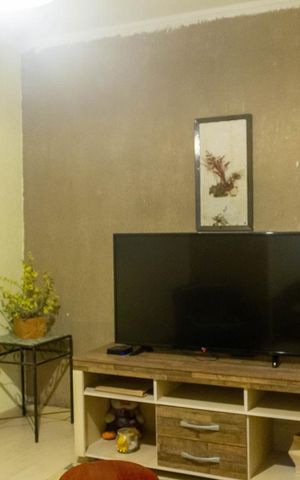 Casa à venda com 184m², 4 quartos e 1 vaga Casa à venda com 184m², 4 quartos e 1 vagaSala de TV
