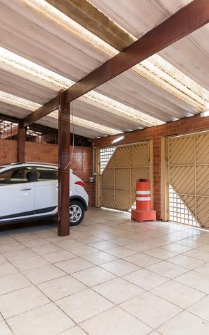 Casa à venda com 115m², 3 quartos e 2 vagasGaragem
