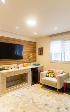 Casa de condomínio à venda com 210m², 4 quartos e 2 vagasSala de estar