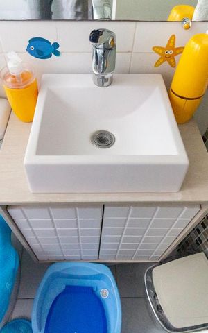 Casa de condomínio à venda com 210m², 4 quartos e 2 vagasBanheiro Corredor