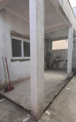 Casa à venda com 176m², 3 quartos e 3 vagas Casa à venda com 176m², 3 quartos e 3 vagasÁrea Externa