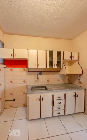 Apartamento para alugar com 65m², 3 quartos e 1 vagaCozinha e Área de Serviço