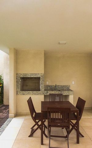 Apartamento à venda com 33m², 2 quartos e sem vaga Apartamento à venda com 33m², 2 quartos e sem vagaÁrea comum - Churrasqueira