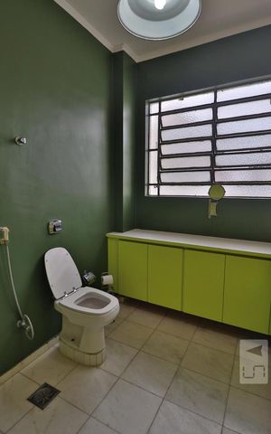 Apartamento à venda com 167m², 3 quartos e 1 vagaBanheiro