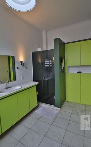 Apartamento à venda com 167m², 3 quartos e 1 vagaBanheiro