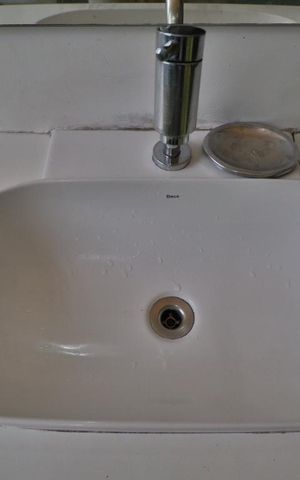 Apartamento à venda com 167m², 3 quartos e 1 vagaBanheiro - Torneira