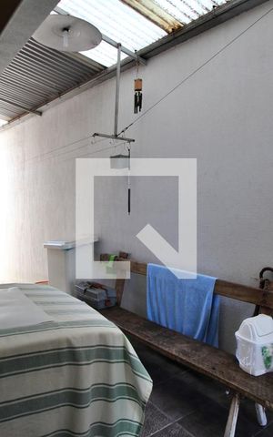 Casa à venda com 180m², 3 quartos e 6 vagasÁrea de serviço
