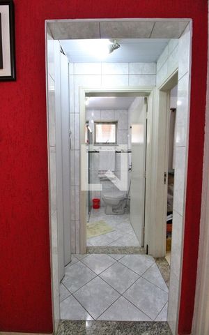 Casa à venda com 180m², 3 quartos e 6 vagasCorredor