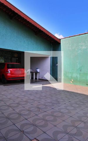 Casa à venda com 180m², 3 quartos e 6 vagasGaragem