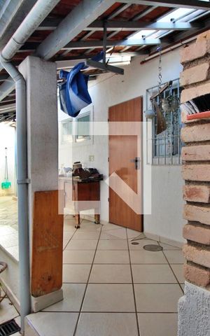 Casa à venda com 180m², 3 quartos e 6 vagasÁrea gourmet