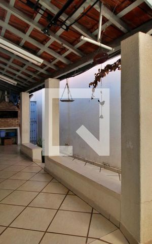 Casa à venda com 180m², 3 quartos e 6 vagasÁrea gourmet