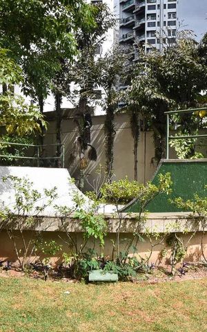 Apartamento à venda com 118m², 4 quartos e 2 vagas Apartamento à venda com 118m², 4 quartos e 2 vagasPista de skate