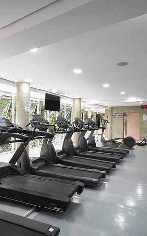 Apartamento à venda com 118m², 4 quartos e 2 vagas Apartamento à venda com 118m², 4 quartos e 2 vagasAcademia