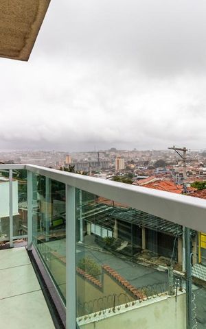 Casa à venda com 150m², 3 quartos e 4 vagasQuarto 3 - Suíte - Varanda